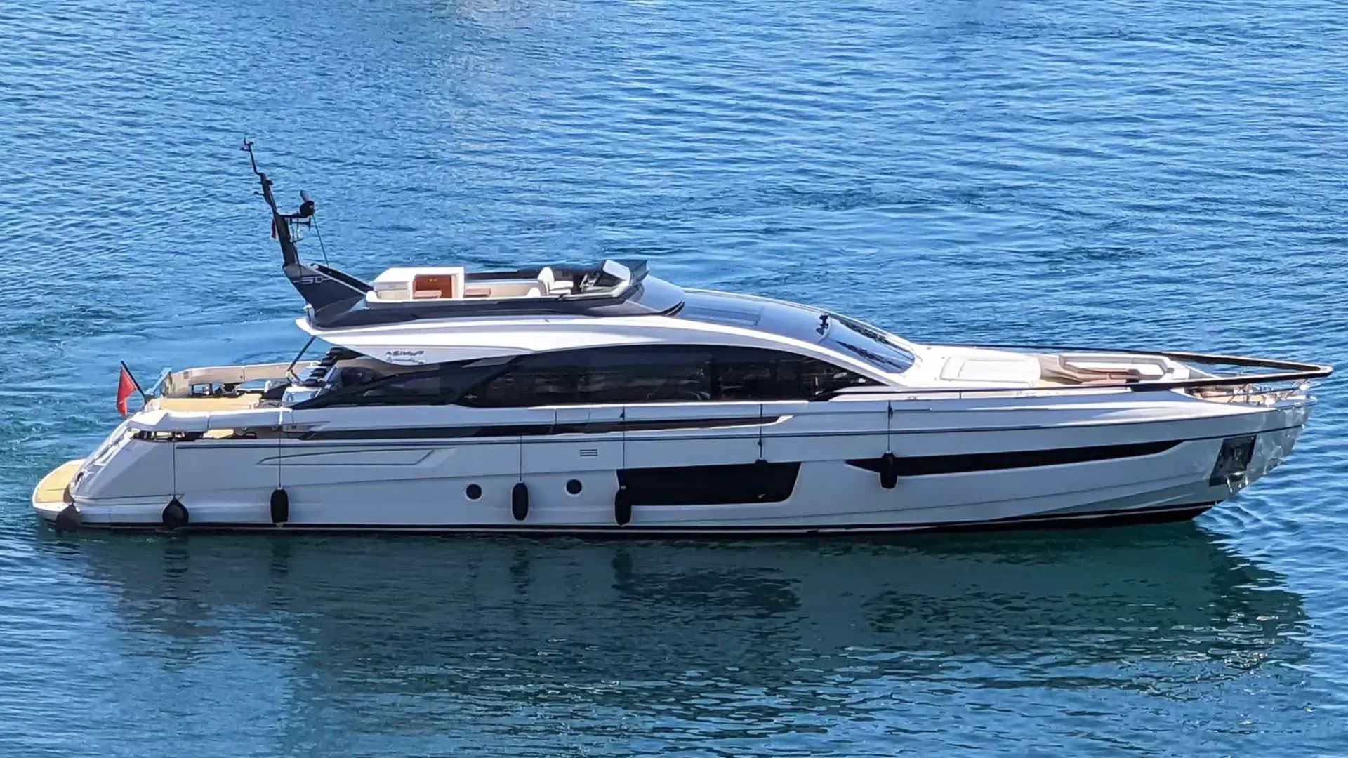 Azimut S10