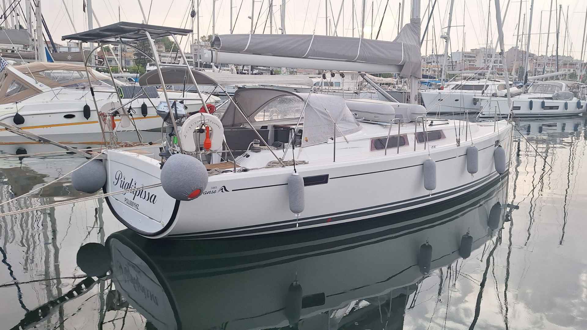 Hanse 385
